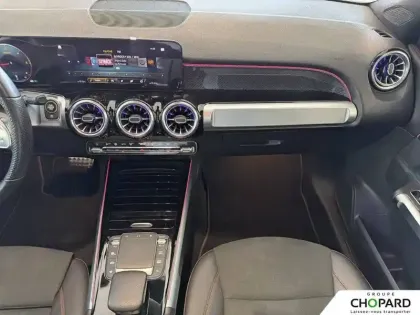 Photo 13 Mercedes GLB  200 d 8G-DCT