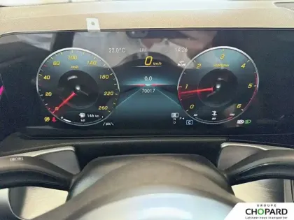 Photo 16 Mercedes GLB  200 d 8G-DCT