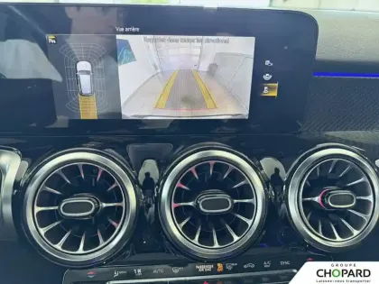 Photo 14 Mercedes GLB  200 d 8G-DCT