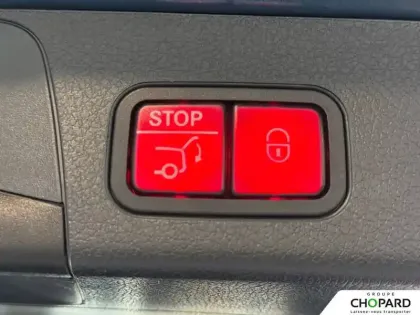 Photo 20 Mercedes GLB  200 d 8G-DCT