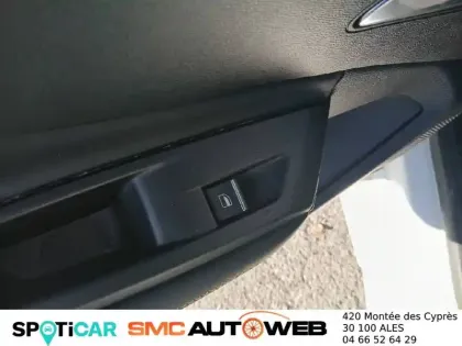 Photo 12 Peugeot 308  PHEV 225 e-EAT8