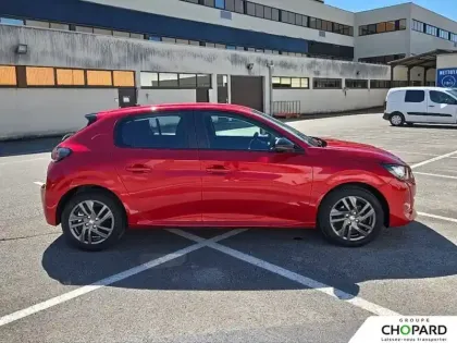 Photo 35 Peugeot 208  PureTech 75 S&S BVM5