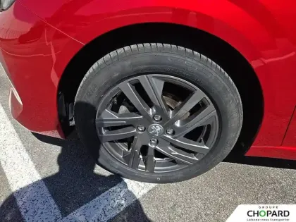 Photo 24 Peugeot 208  PureTech 75 S&S BVM5