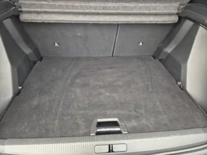 Photo 5 Peugeot 2008  PureTech 130 S&S EAT8