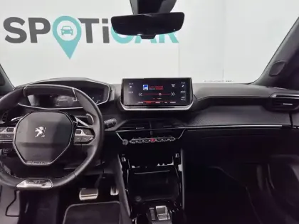 Photo 7 Peugeot 2008  PureTech 130 S&S EAT8