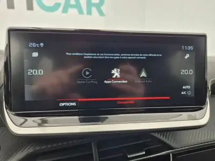 Photo 18 Peugeot 2008  PureTech 130 S&S EAT8