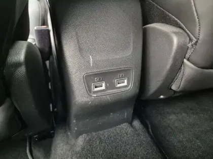 Photo 20 Peugeot 2008  PureTech 130 S&S EAT8