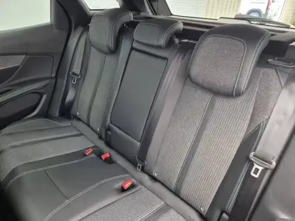 Photo 9 Peugeot 3008  Hybrid 225 e-EAT8