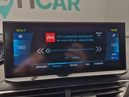 Photo 16 Peugeot 3008  Hybrid 225 e-EAT8