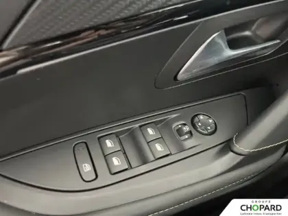 Photo 14 Peugeot 208  Hybrid 110 e-DCS6