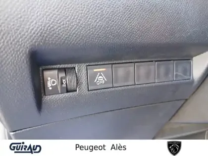 Photo 11 Peugeot 208  BlueHDi 100 S&S BVM6