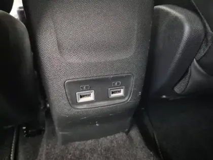 Photo 20 Peugeot 208  Electrique 50 kWh 136ch