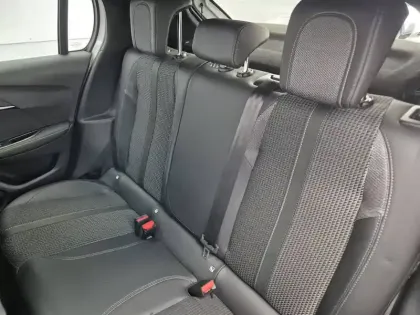 Photo 9 Peugeot 208  Electrique 50 kWh 136ch