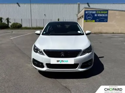Photo 31 Peugeot 308  PureTech 130ch S&S EAT8