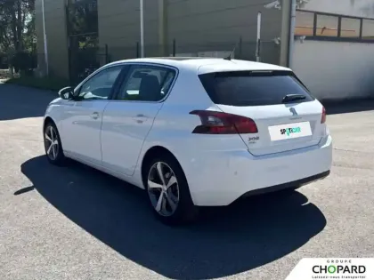 Photo 34 Peugeot 308  PureTech 130ch S&S EAT8
