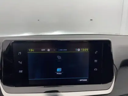 Photo 20 Peugeot 208  Electrique 50 kWh 136ch