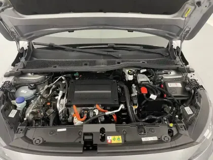 Photo 21 Peugeot 208  Electrique 50 kWh 136ch