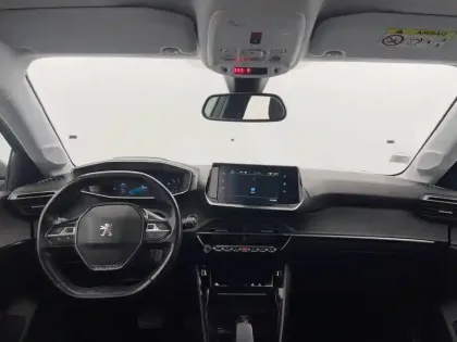 Photo 30 Peugeot 208  Electrique 50 kWh 136ch