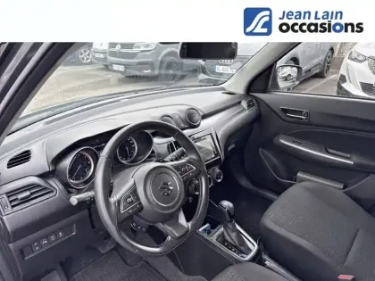 Photo 10 Suzuki Swift  1.2 Dualjet Hybrid Auto (CVT)