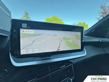 Photo 13 Peugeot 2008  Hybrid 145 e-DCS6