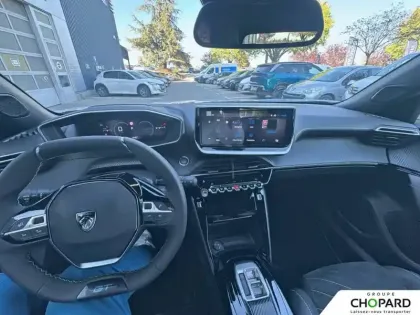 Photo 11 Peugeot 2008  Hybrid 145 e-DCS6