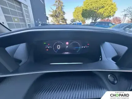 Photo 16 Peugeot 2008  Hybrid 145 e-DCS6