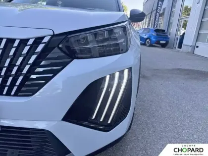 Photo 22 Peugeot 2008  Hybrid 145 e-DCS6