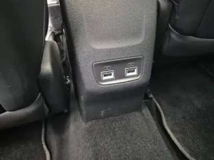 Photo 21 Peugeot 208  PureTech 130 S&S EAT8