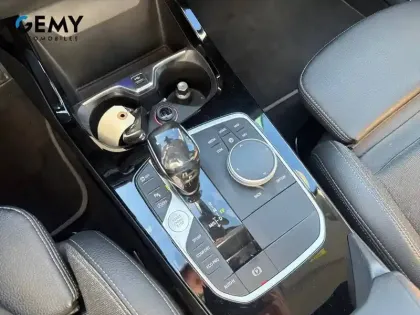 Photo 14 BMW Serie 1 118i 140 ch DKG7