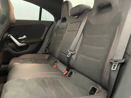 Photo 15 Mercedes CLA  Coupé 250 e 8G-DCT