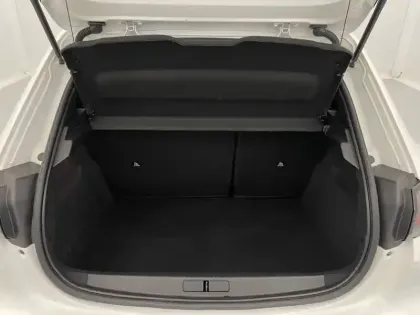 Photo 12 Peugeot 208  PureTech 100 S&S BVM6