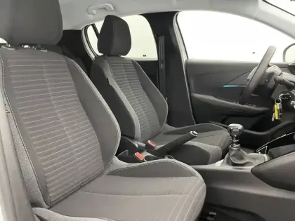 Photo 26 Peugeot 208  PureTech 100 S&S BVM6
