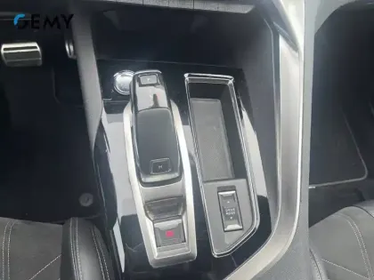 Photo 21 Peugeot 3008  BlueHDi 130ch S&S EAT8