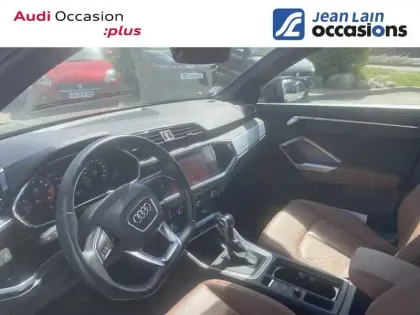 Photo 10 Audi Q3  45 TFSI 230 ch S tronic 7 Quattro