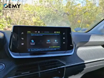 Photo 13 Peugeot 208  Electrique 50 kWh 136ch