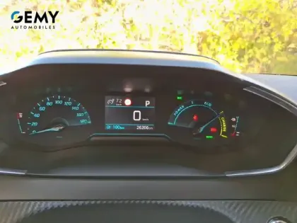 Photo 11 Peugeot 208  Electrique 50 kWh 136ch