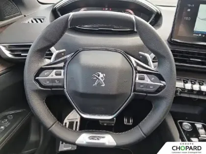 Photo 15 Peugeot 5008  Hybrid 136 e-DCS6