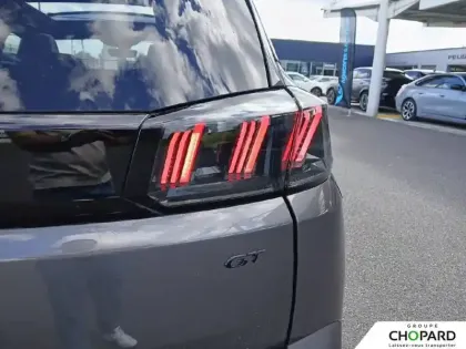 Photo 26 Peugeot 5008  Hybrid 136 e-DCS6