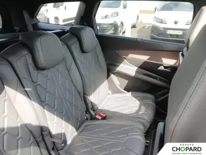 Photo 19 Peugeot 5008  Hybrid 136 e-DCS6