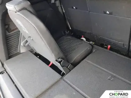 Photo 20 Peugeot 5008  Hybrid 136 e-DCS6