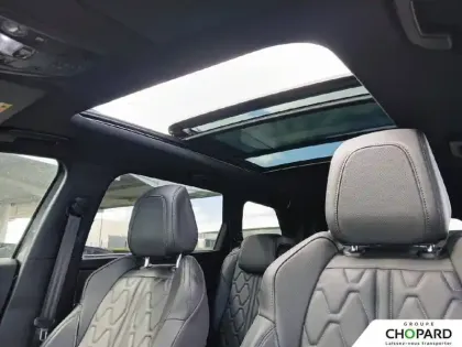 Photo 21 Peugeot 5008  Hybrid 136 e-DCS6