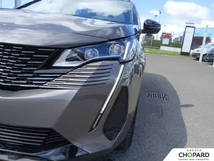 Photo 25 Peugeot 5008  Hybrid 136 e-DCS6