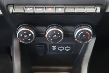 Photo 31 Renault Clio  TCe 100 GPL