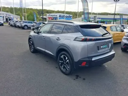 Photo 6 Peugeot 2008  PureTech 100 S&S BVM6