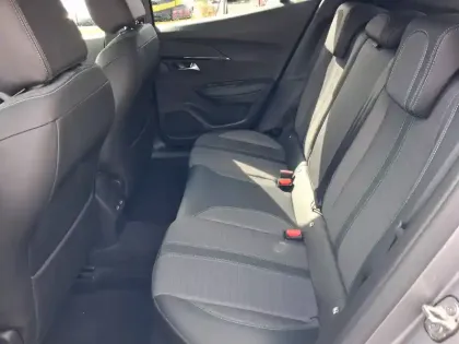 Photo 9 Peugeot 2008  PureTech 100 S&S BVM6