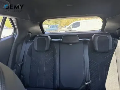 Photo 18 Peugeot 2008  Hybrid 145 e-DCS6