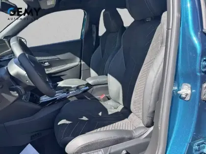 Photo 8 Peugeot 2008  Hybrid 145 e-DCS6