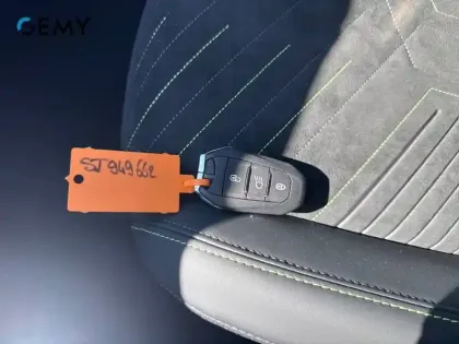 Photo 20 Peugeot 2008  Hybrid 145 e-DCS6