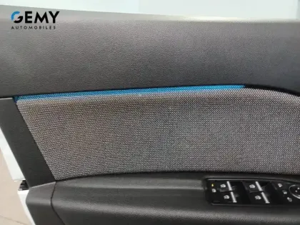 Photo 22 Renault Captur  E-Tech full hybrid 145 ch