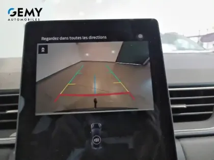 Photo 19 Renault Captur  E-Tech full hybrid 145 ch